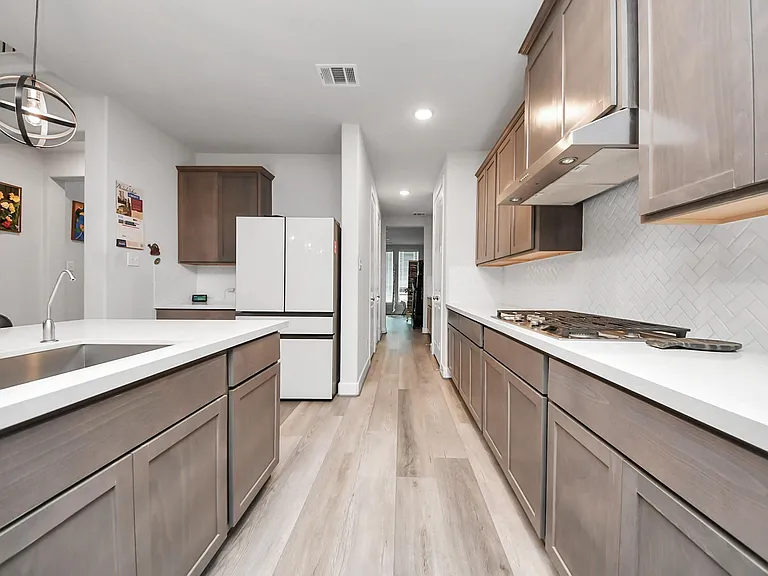 603 Beachman Shore Ln — Photo 10