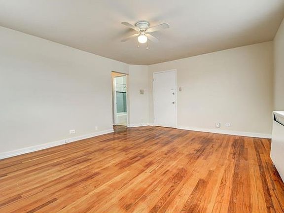 1 Bed, 1 Bath Classic 1 Bed, 1 Bath Classic