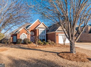 109 Carrington Ln, Byron, GA 31008