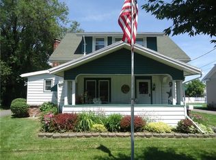 114 Chapel St, Mount Morris, NY