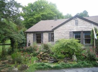 215 E Norton Rd, Knoxville, TN 37920