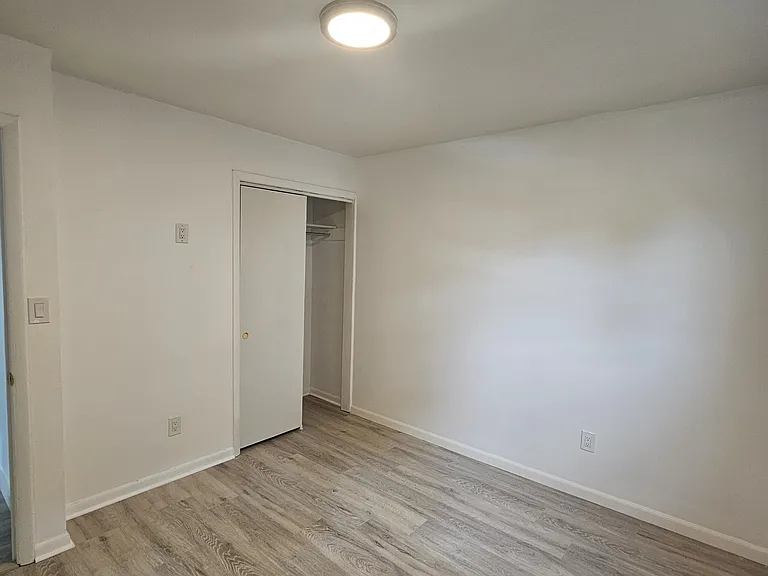 1st floor-Bedroom 2