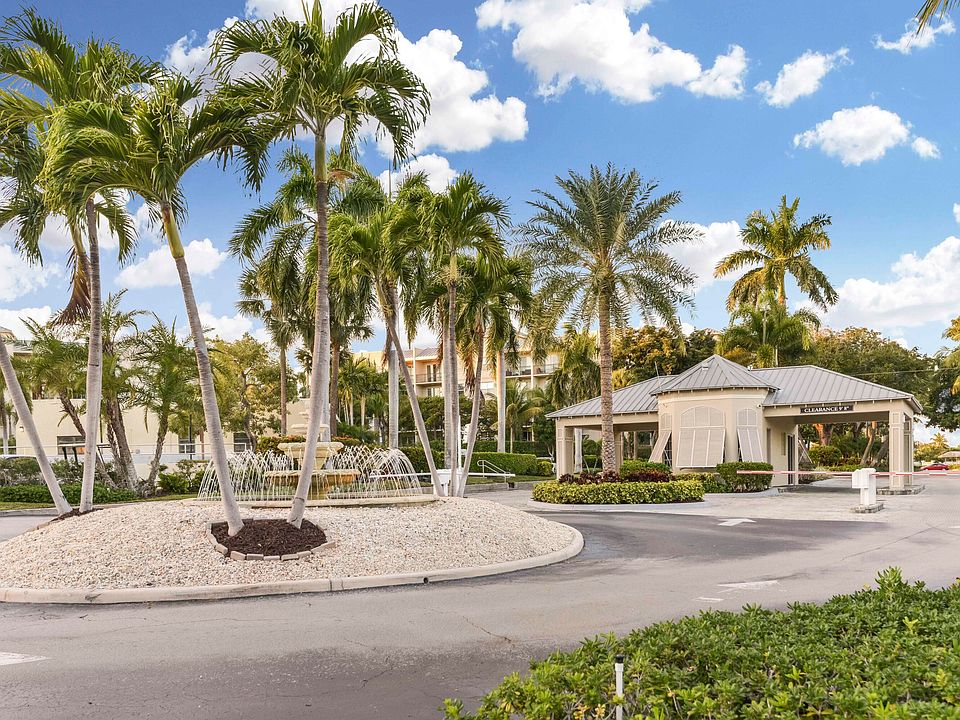 1st image of 17 ROYAL PALM Way #105