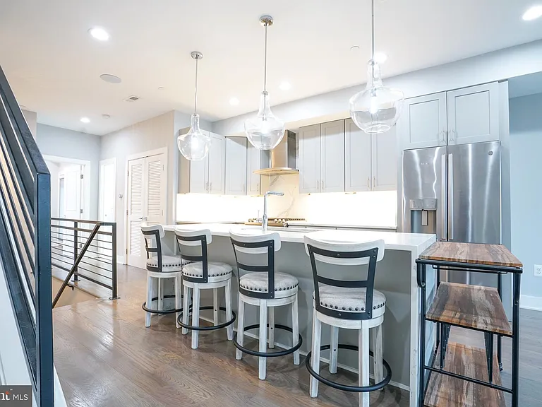 1632 K St NE #PENTHOUSE — Photo 21