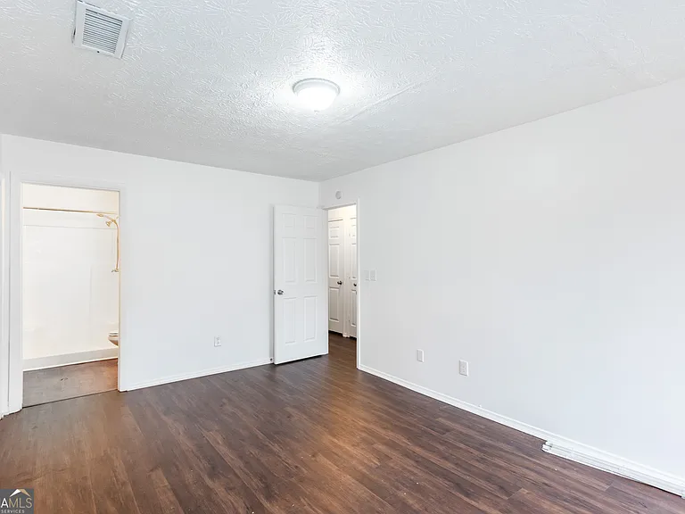 6960 Brown Dr S — Photo 12