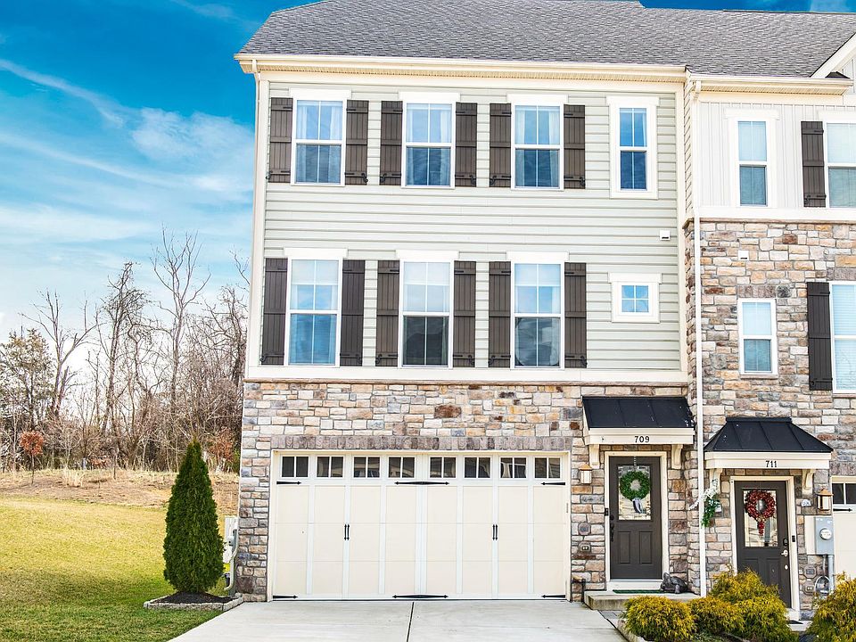 1st image of 709 Shady Creek Ct