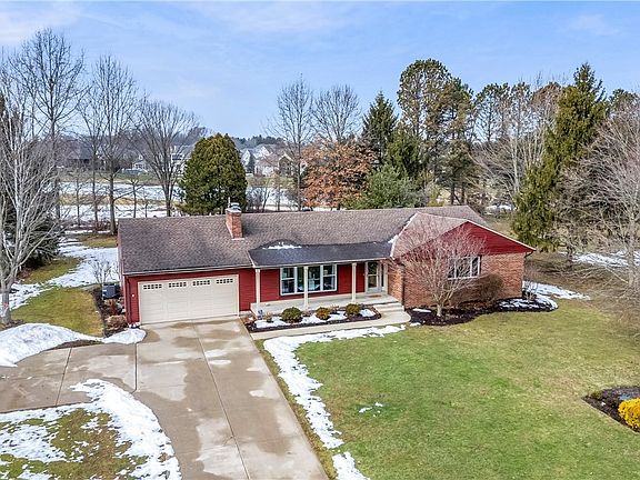 4th image of 6598 Meadow Farm Dr