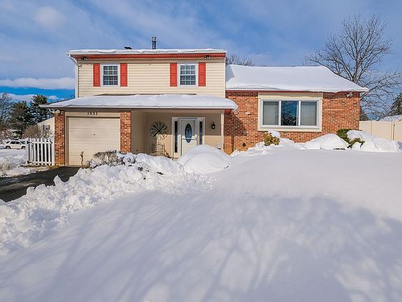 3rd image of 1831 Bunkerhill Rd