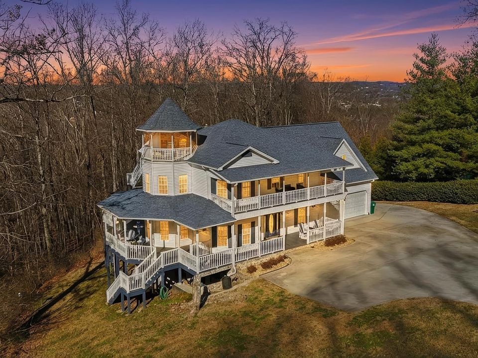 1st image of 6715 Arapahoe Ln