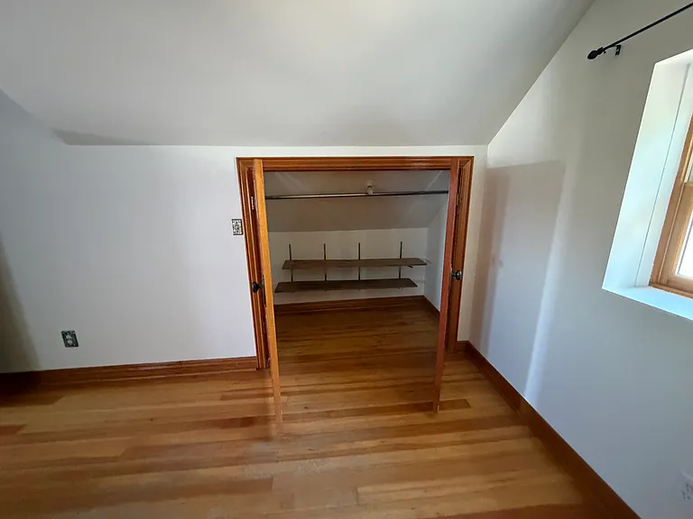 309 N Almond St — Photo 10