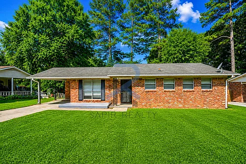 6067 Ledgewood Dr Photo 1