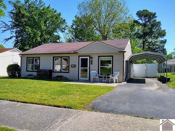 2nd image of 808 River Oaks Blvd