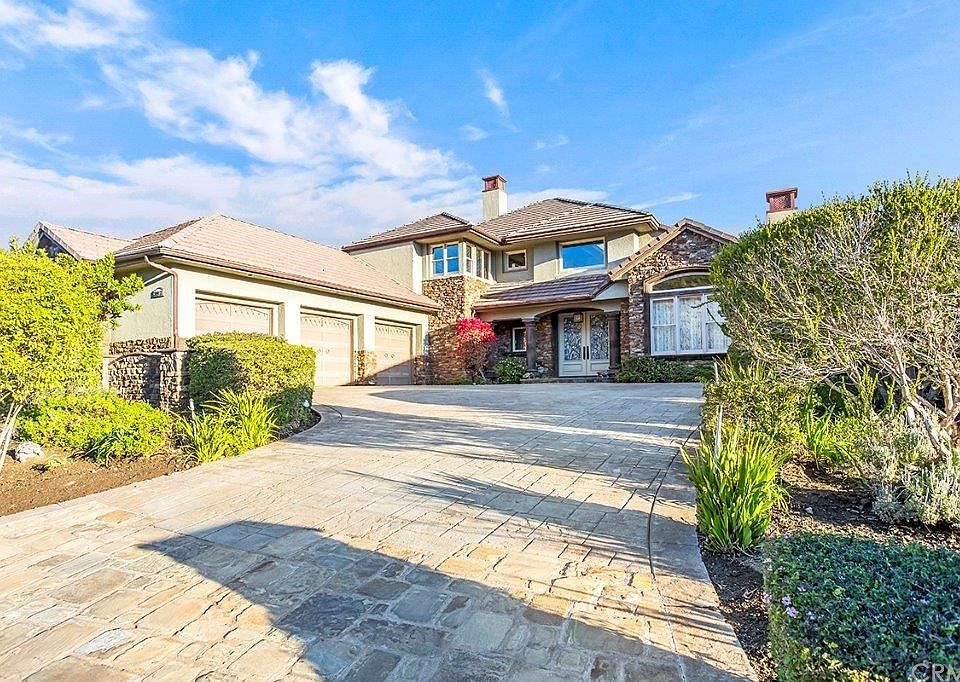 1st image of 22400 Sky Breeze Ct