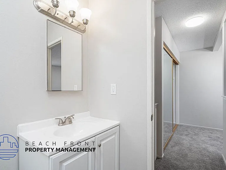 217 S. Knott Av — Photo 10