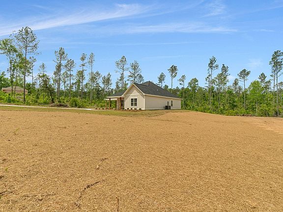 2nd image of 31 Noel Townsend Rd