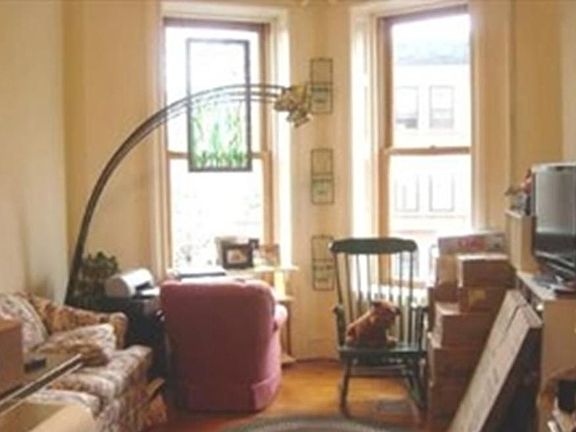 5th image of 214 Garfield Pl APT 2F