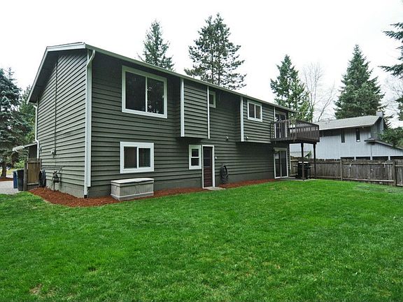 2nd image of 10816 165th Pl NE