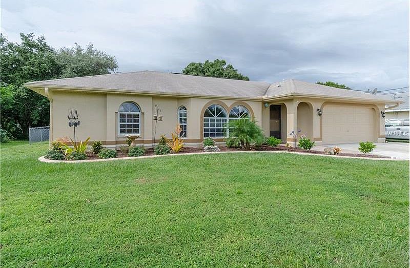 1st image of 6297 Roberta Dr