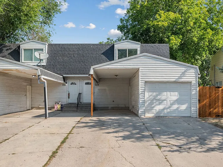 509 S Mansfield Ave — Photo 2