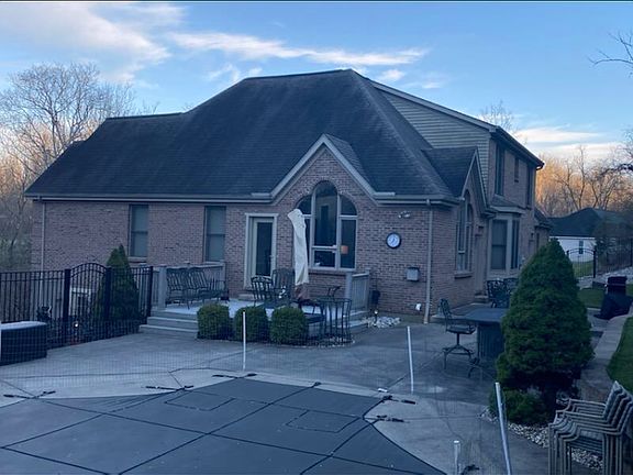 3rd image of 10269 Deerhollow Dr