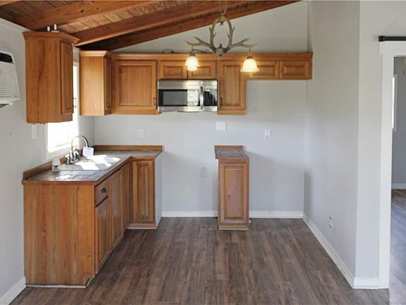 4th image of 39808 Watters Rd