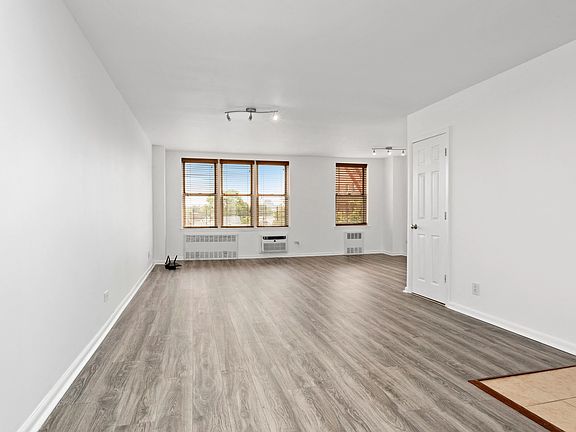 4th image of 495 E 7th St APT 5B