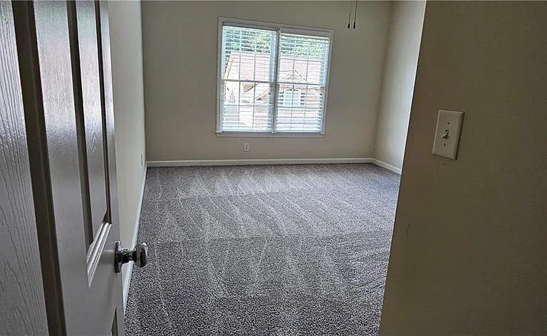 647 Maple Grove Way — Photo 24