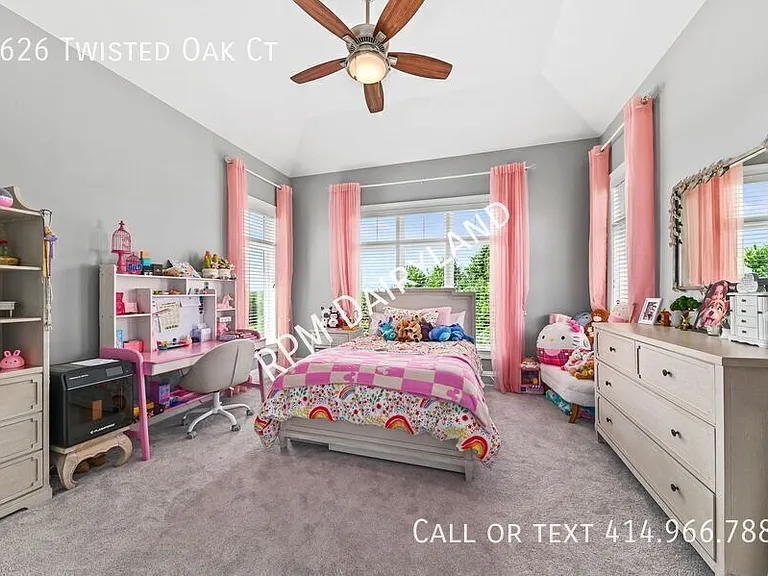 1626 Twisted Oak Ct — Photo 29
