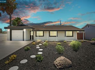 458 Aztec Ln, Lathrop, CA 95330