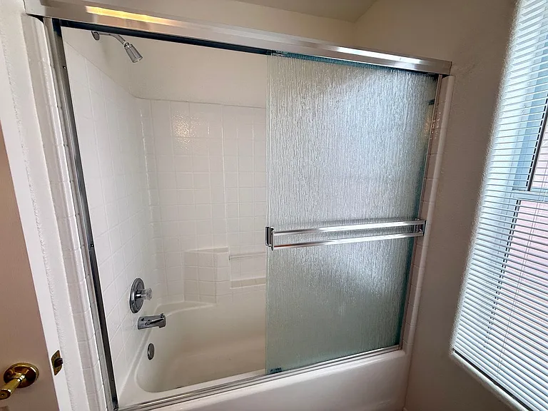 660 Country Club Dr — Photo 22