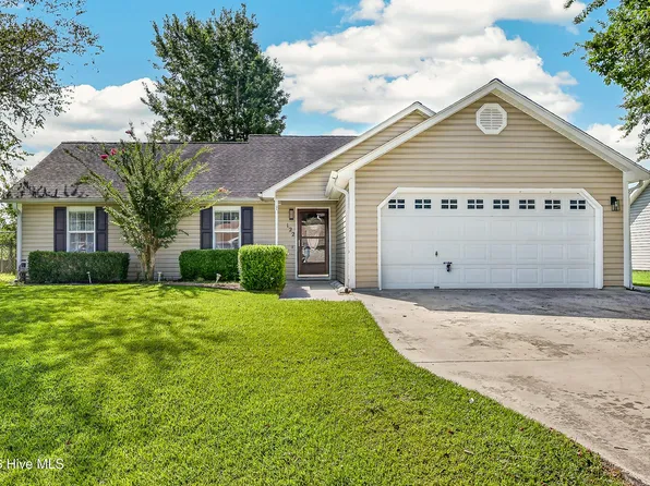 122 Glenwood Drive, Hubert, NC 28539