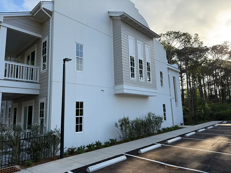 12060 Emerald Coast Pkwy W — Photo 36