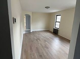 603 E 4th St #3, Brooklyn, NY 11218