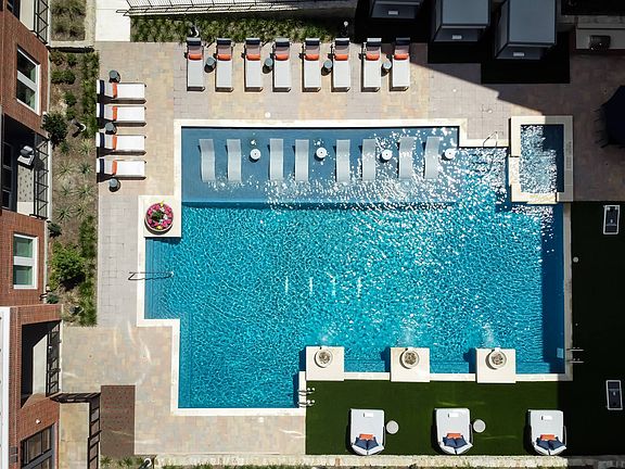 4th image of 6303 Frisco Blvd #177