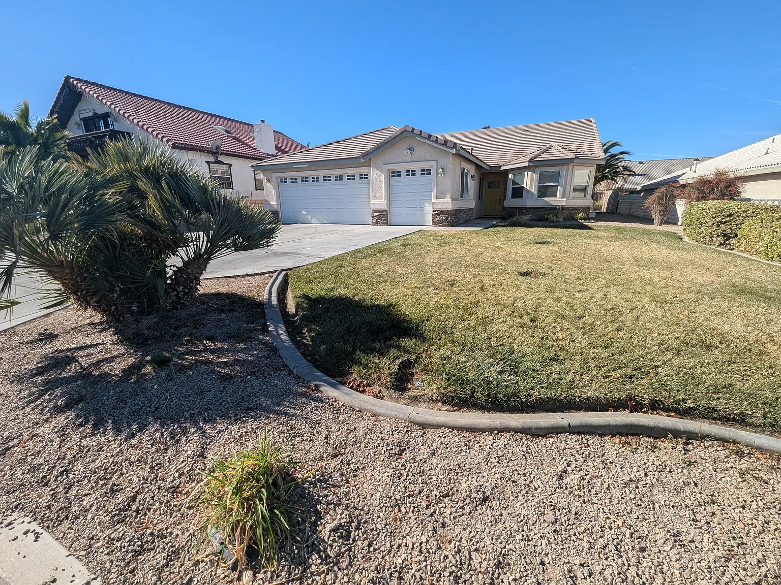 4 bed, 2013 sqft, $2,750 — Photo 1
