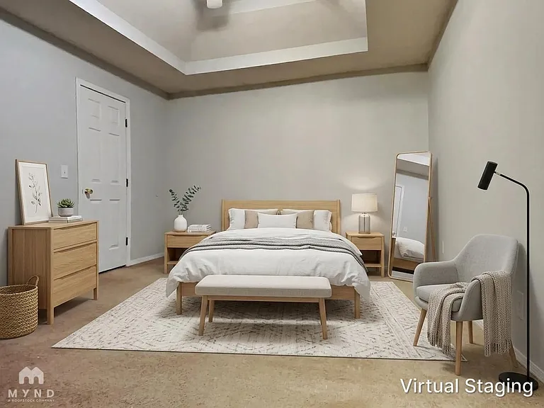 674 N Jonathan Ave — Photo 4