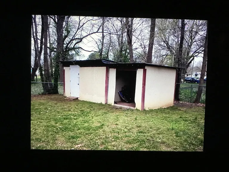 546 Westview Cv — Photo 3