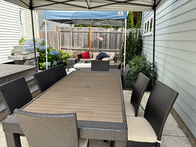 Outside eating and sitting area