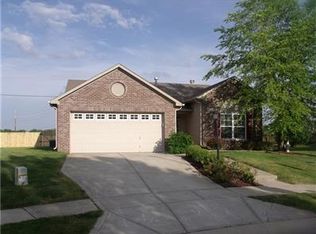 11690 Silver Meadow Ct, Fishers, IN 46037