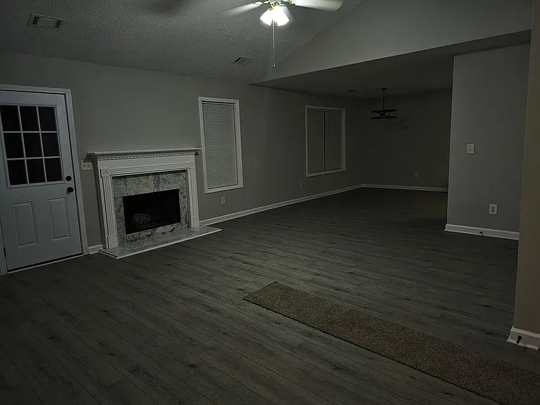 1651 White Oak Dr — Photo 5