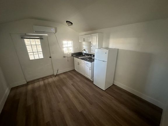 4th image of 3121 NW 151st St