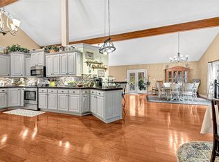 1401 Vickie Cir, Berryville, AR 72616