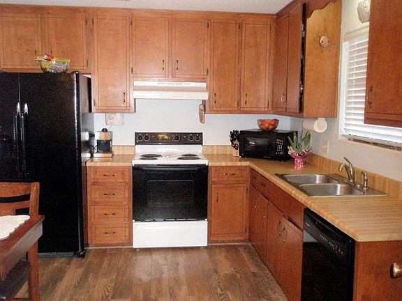 5th image of 1263 Redwood Ln