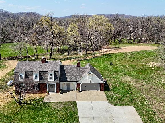 4th image of 2775 Old Fredericktown Rd