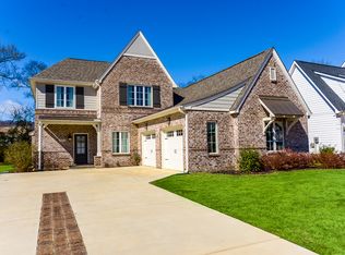 2642 Mountain Stream Way SE, Owens Cross Roads, AL 35763