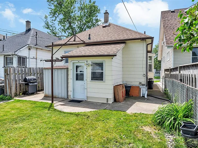 1166 Pierre Ave #UPPER — Photo 20