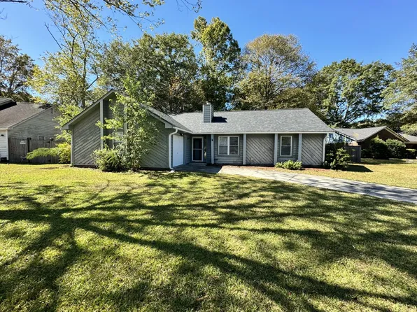 8107 Pleasant Ridge Dr, Charleston, SC 29420