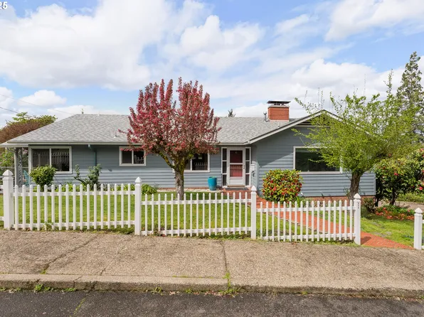 944 SE Kane St, Roseburg, OR 97470