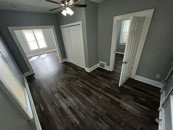5th image of 819 W McClure Ave