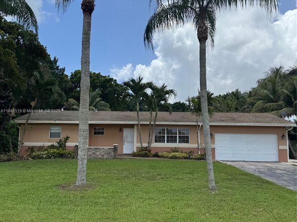 14950 SW 20th St